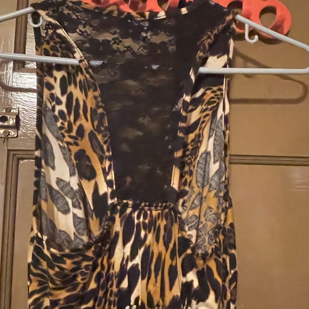 Dress - Picture 3 of 5